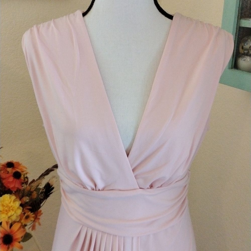 Elegant Pink Draped Women's Dress - Picture 2 of 9